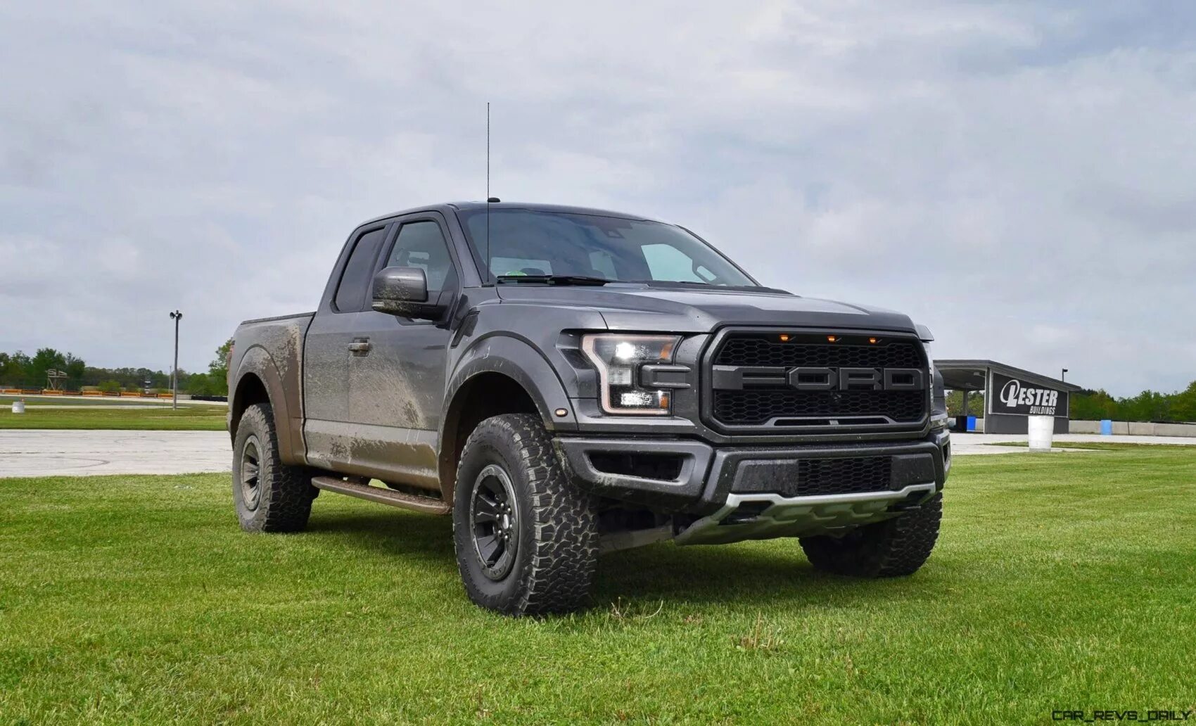 Как называется раптор. Форд f150 раптор. ford f 150 raptor 4x4. ford f 150 raptor комплектации. ford f-150 raptor короткий.