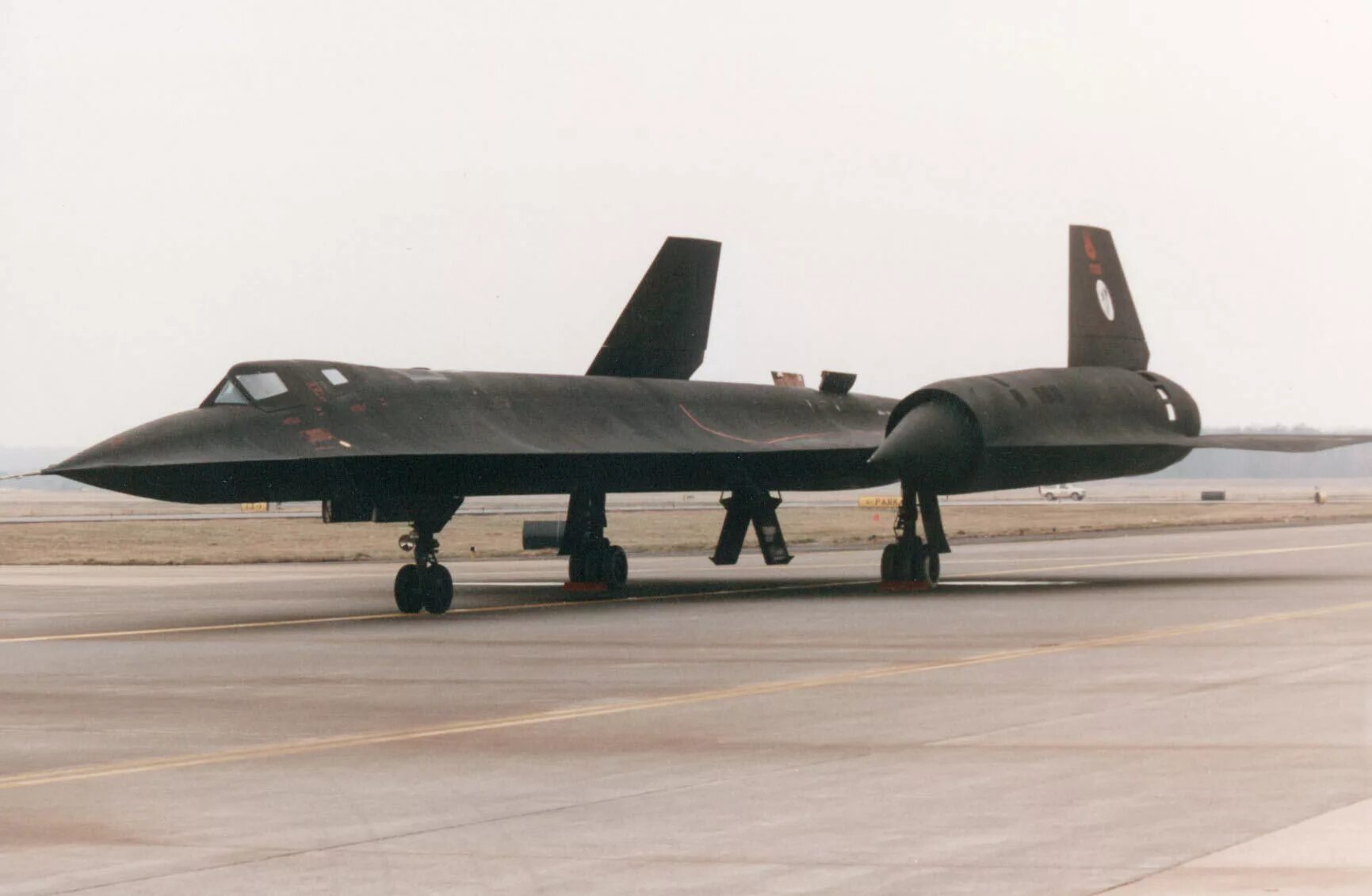 The sr. Самолет SR-71 Blackbird. Локхид SR-71. SR-71 черный Дрозд. Локхид ср 71 Блэкберд.