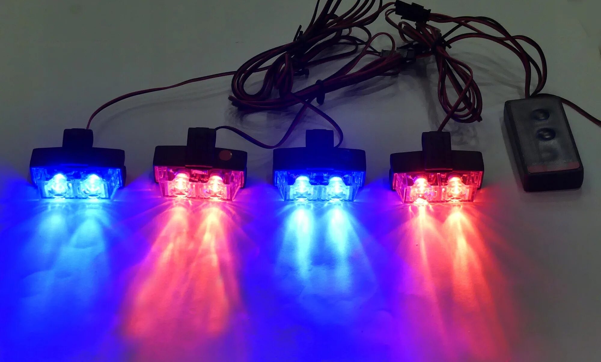 XC-102 стробоскоп King Color led. Стробоскопы на ИФ 120. Стробоскоп красный синий 2х4 led. Стробоскоп s12. Сигналы стробоскопы