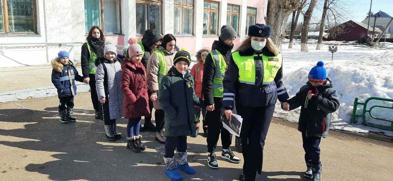 Профилактическое мероприятие пешеход. Внимание пешеход. ЮИД безопасные весенние каникулы. Профилактическое мероприятие весенние каникулы