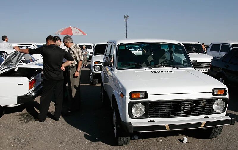 Автомобили Армении. Армянские машины. Российские автомобили Армении. Армянские автомобили в России. Армения купить авто с пробегом в рублях