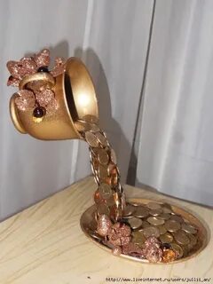 Чашки монету