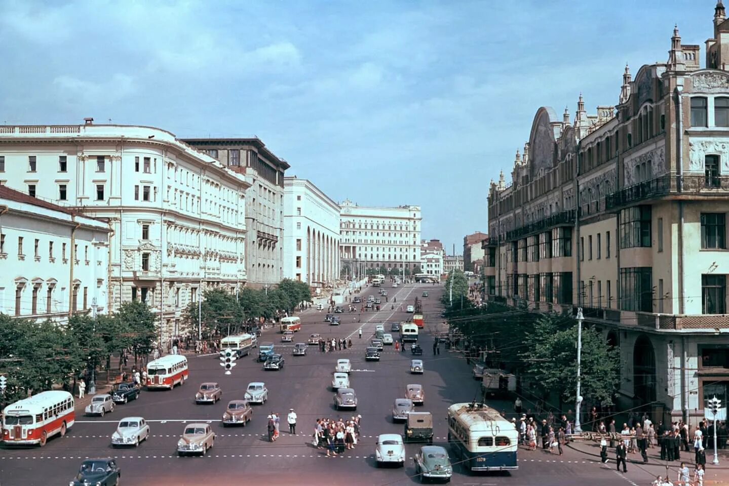Файл:Moscow Hammond Slides 47. Gorkogo Street.jpg - Википедия
