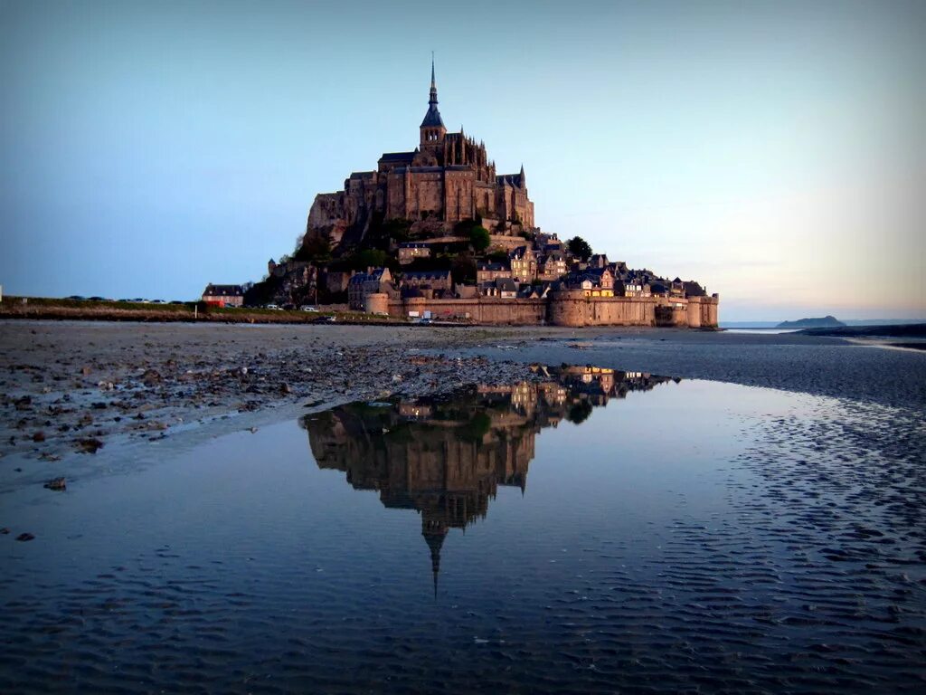 розария геншин. мон 7. японская монета 1. школа монстров скариж город страха 2013. мона геншин.