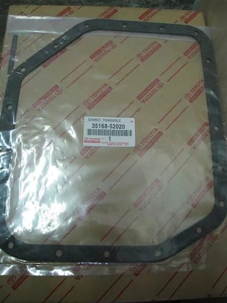 Прокладка акпп тойота. Toyota 35168-52025. 3516852025 toyota прокладка поддона акпп. 35168-52025 прокладка поддона акпп toyota corolla. прокладка поддона коробки тойота королла 2002 артикул.