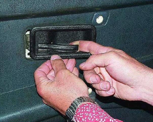 Стук ограничителя двери. - Lada 21093, 1,5 л, 1995 года своими руками DRIVE2
