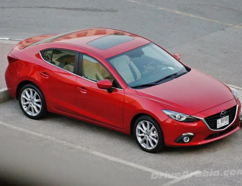 3 июня 2015 г. Mazda 3 2015. Мазда 3 2015 седан. Мазда 3 седан 2015 года. Мазда 6 хэтчбек 2015.