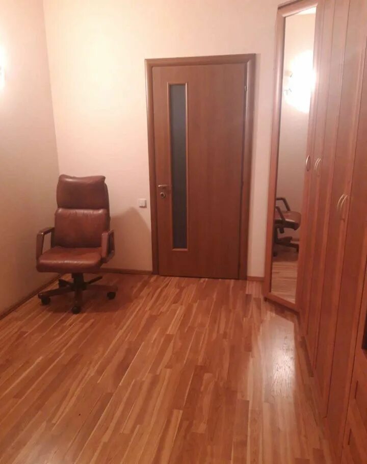 Жилье на длительный срок. Комната в москве. Комнаты без посредников от хозяев. Снимем квартиру на длительный срок славяне. Снять комнату в москве на длительный.
