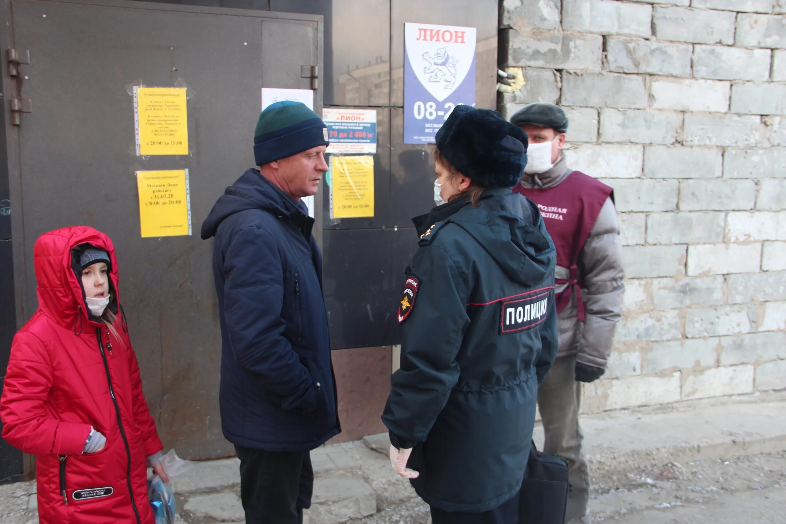 Новости соликамска на сегодня. Полиция Соликамск в Боровске. Отдел полиции Соликамск. Полиция Пермь. Полиция патрулирует улицы.