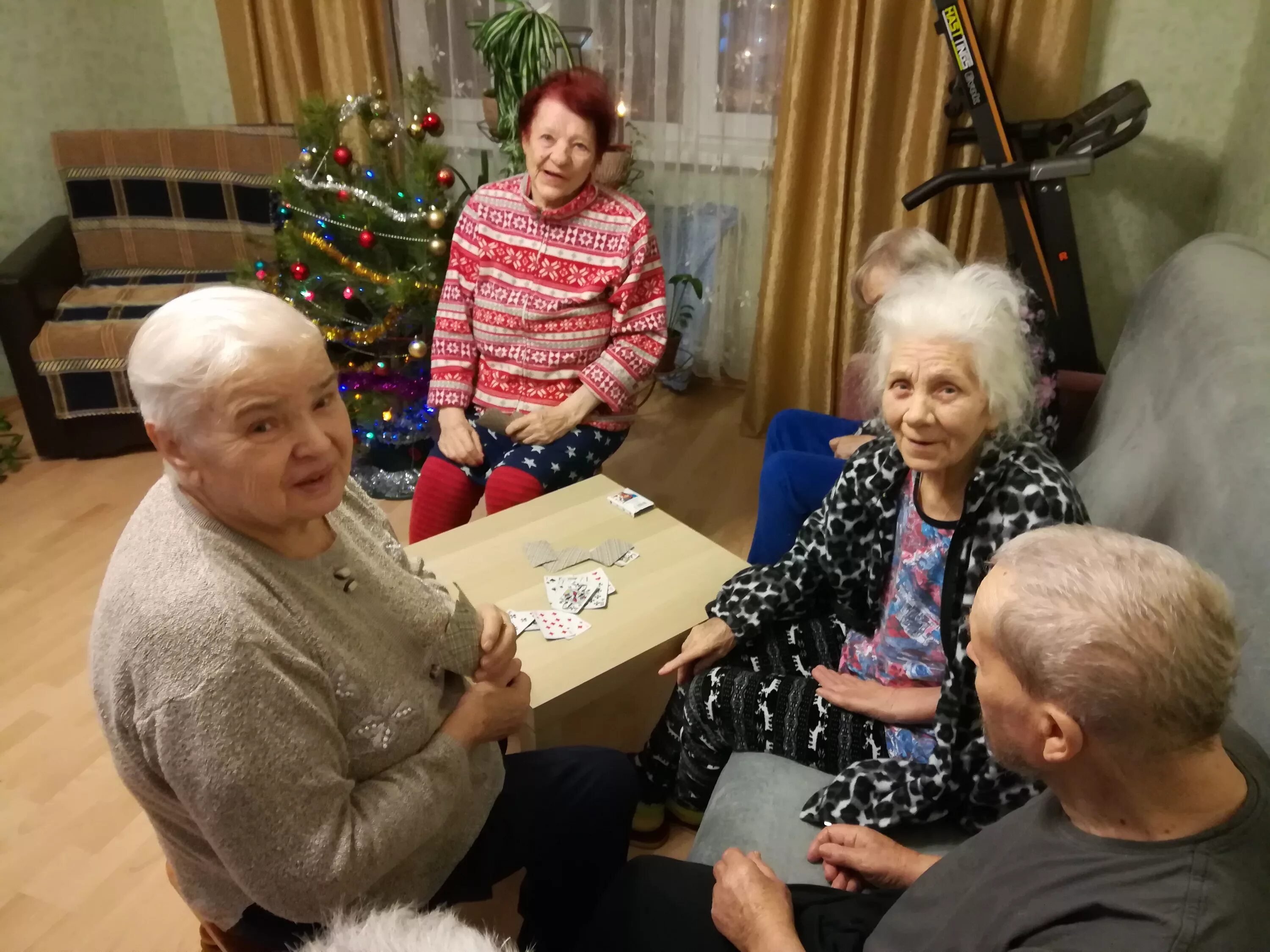 досуг пенсионеров. михайловский частный пансионат посёлок парголово. пансионат для пожилых в парголово. пансионат красная заря в горелово. пансионат опека в санкт-петербурге.