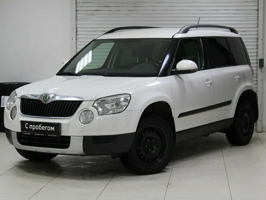 Шкода Йети белая 2013. Skoda Yeti 2013 белая. Шкода Йети 2013. Шкода етти 2013 года белая. Авито шкода купить спб