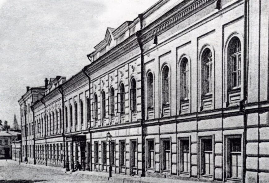Технические училища в москве. Комиссаровское училище в москве. Комиссаровское техническое училище в москве фото. 1896 основан московский инженерный училище ведомства путей сообщения. Здание бывшего пту на набережной.