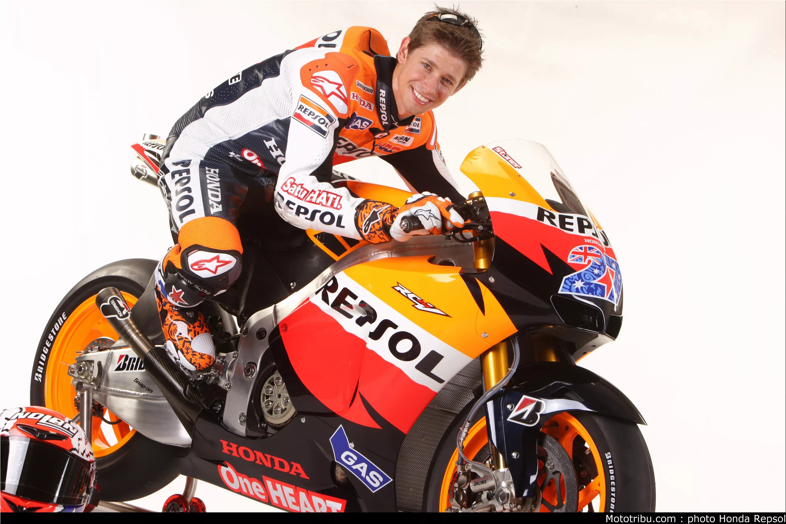 Honda gp. Repsol Honda Team мото. Кейси Стоунер мото. Honda MOTOGP. Мото GP Honda.