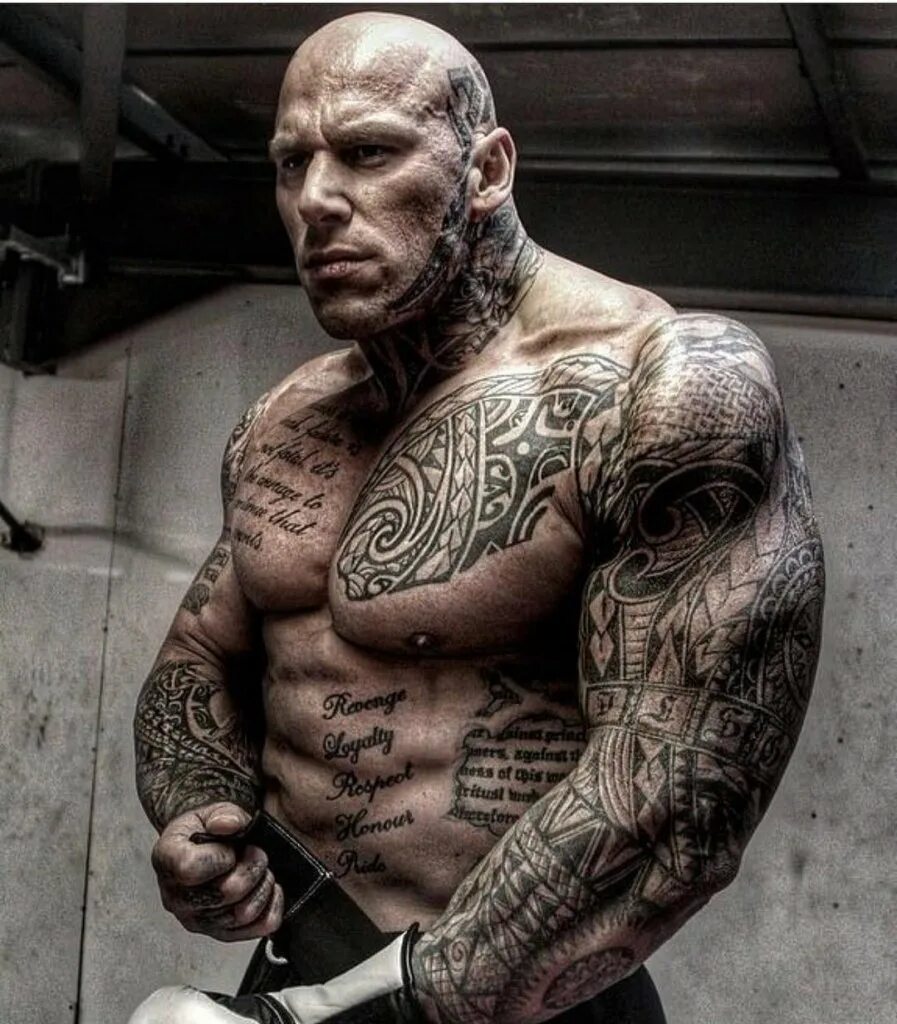 Качки в 12. Martyn Ford.