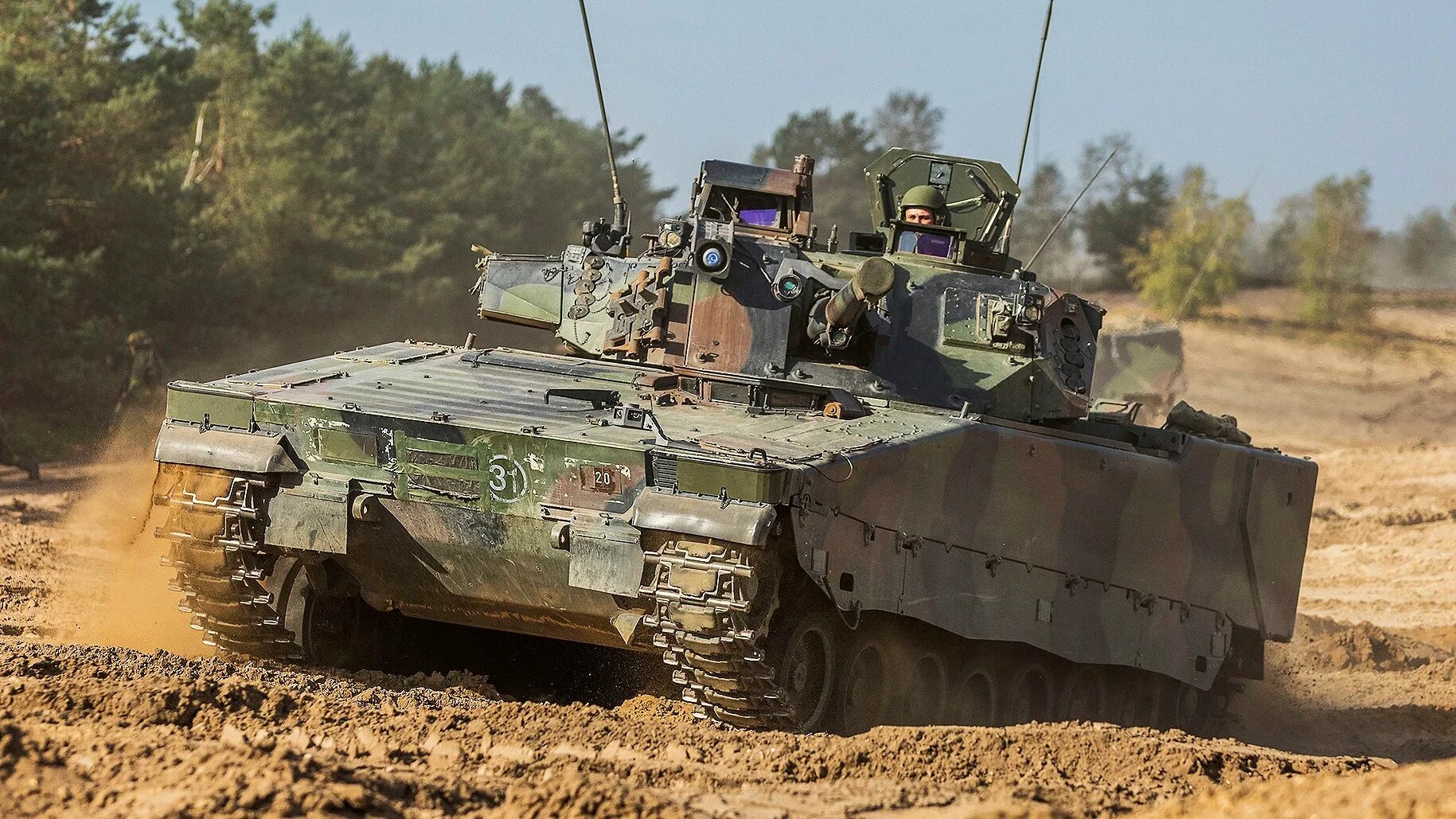 Бмп cv90. Бмп cv90