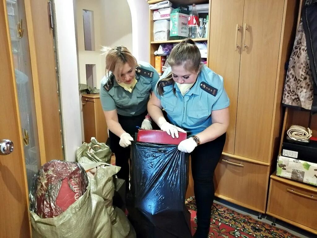 Выселить собственника из дома