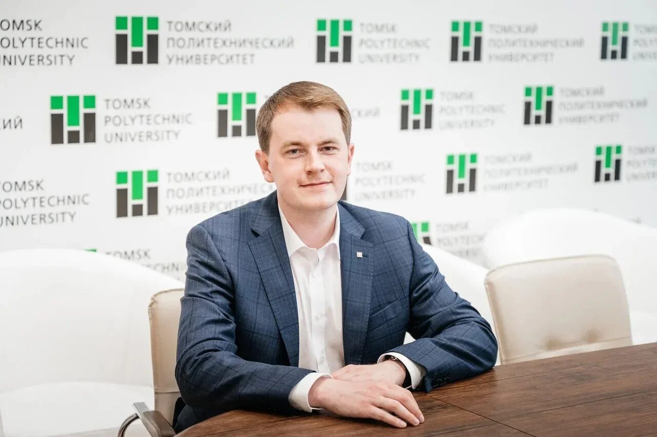 Где ректор. Дмитрий седнев, и.о. ректора тпу. ректор тпу седнев. дмитрий седнев тпу. ректор политеха томск седнев дмитрий.