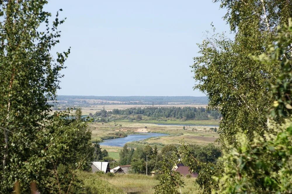 Погода дорогобуж смоленской. Дорогобуж Днепр. Река в Дорогобуже Смоленской. Дорогобуж достопримечательности. Г Дорогобуж Смоленской области.