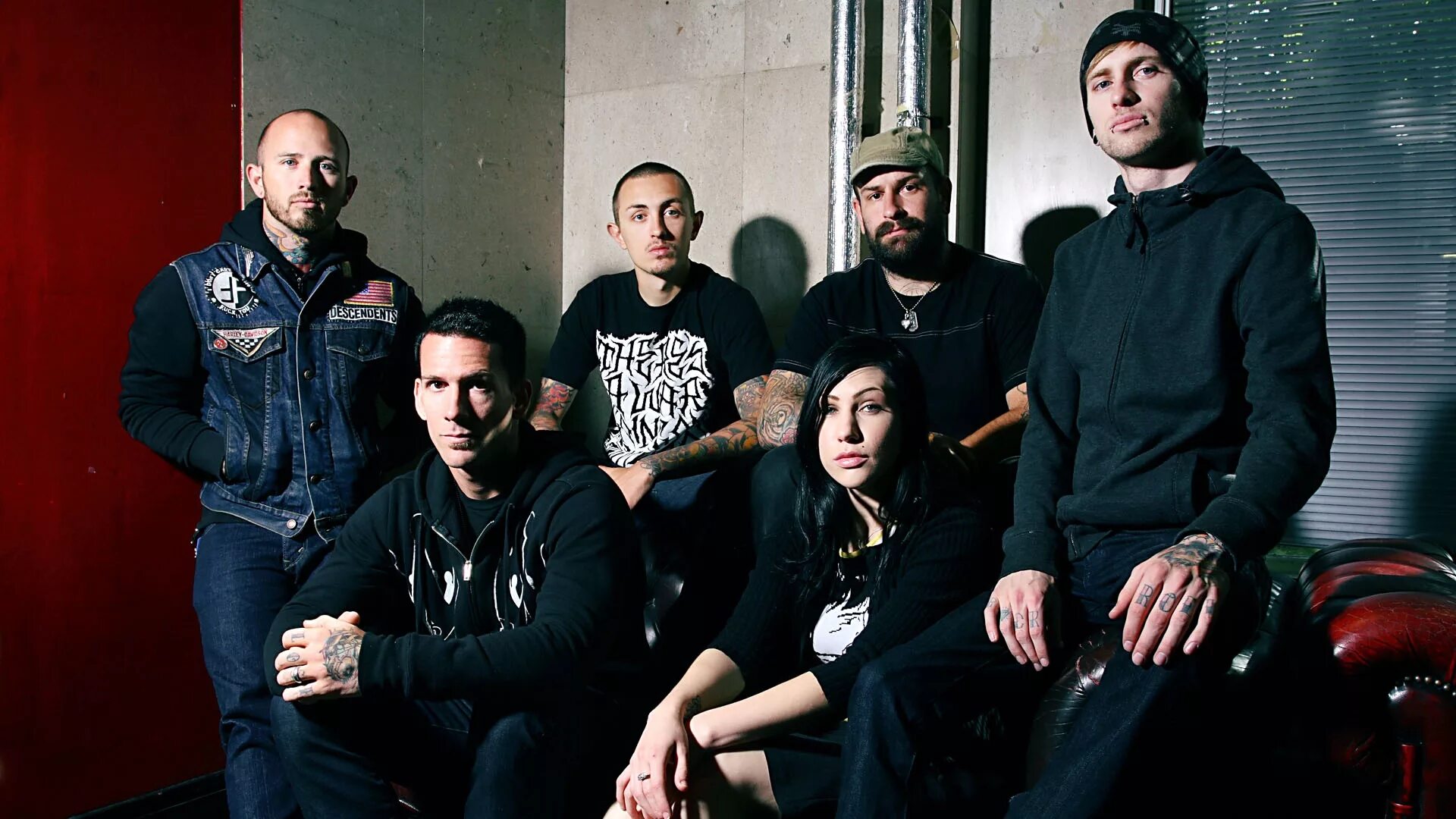 Bleeding through. Bleeding through band. through группа. дети группа музыкальная банда.