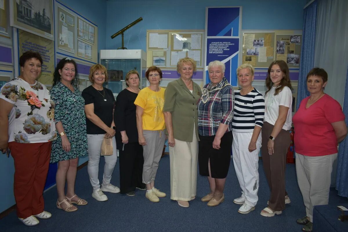 Цсо спб. Центр организации социального обслуживания спб. Комплексный центр социального обслуживания населения рязань. Ленинский проспект 87 центр социального обслуживания ломоносовский. Кцсон центрального района санкт-петербурга.