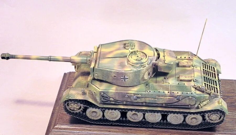Тигр порше. Vk4501 p тигр порше. вк 4501 тигр порше. tiger porsche 1/35. тигр vk4501 порше циммерит.
