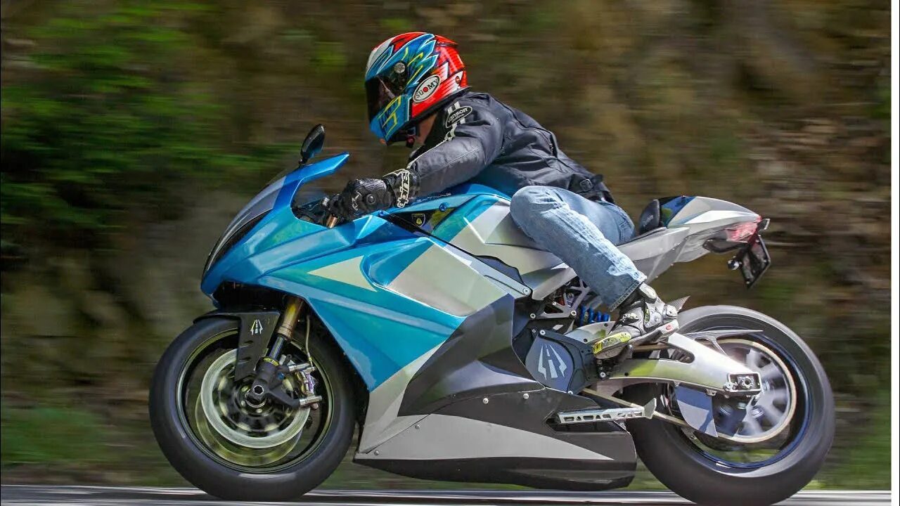 Lightning 218. Lightning electric superbike. лайтнинг мотоцикл. электромотоцикл хаябуса. самый быстрый спортбайк.