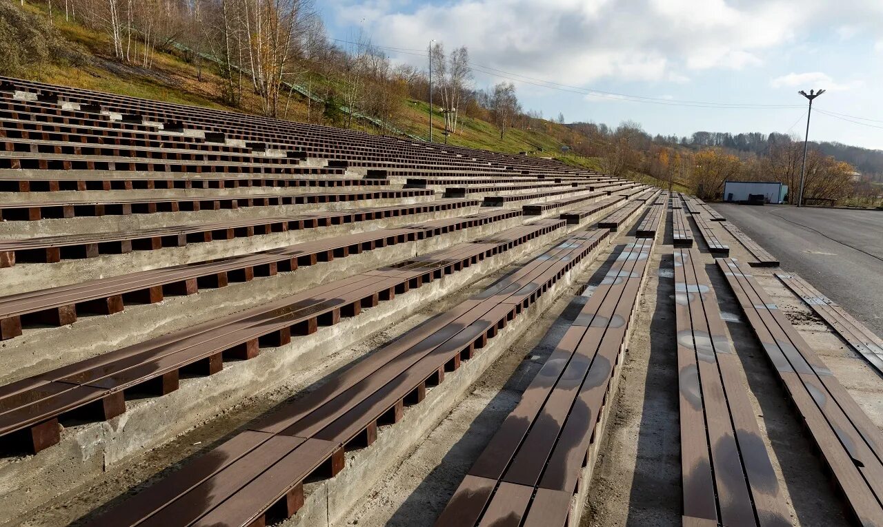 нижняя терраса набережной волгоград причал. работа нижняя терраса. нижняя терраса набережной волгограда 62 армии. нижняя терраса набережной волгограда. фок лидер ульяновск верхняя терраса.