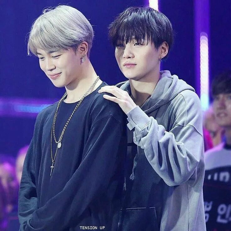 Юнмин бтс. Чимин и юнги. Бтс шуга и чимин. Мин юнги и пак чимин. Чимин и шуга.