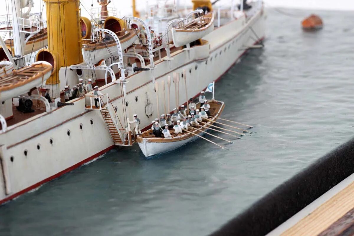 Оао пг новик конкурсное производство. Новик работа. Позитив технолоджис алексей григорьев. Эсминец новик модель. Новик калининград.