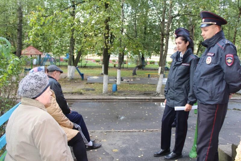 Фокинский ровд брянск. Отдел полиции фокинского района брянск. ровд фокинского района г брянска. прокуратура фокинского района брянск. сотрудники полиции брянск брянск брянска.