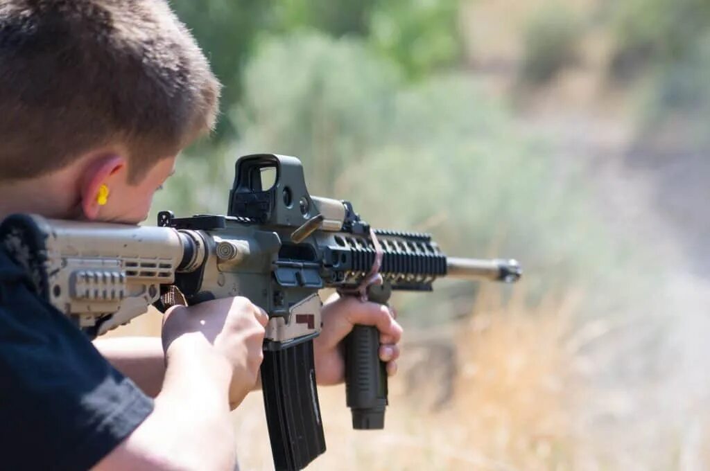 L96a1 снайперская винтовка. винтовка intervention m200. винтовки топ 10. винтовка лобаева свлк-14с сумрак. L115a3 awm.