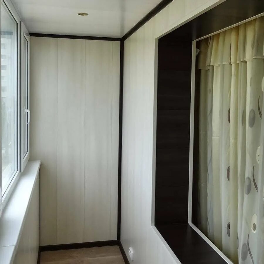 Лоджия мдф панелями. Лоджия мдф панелями. Лоджия мдф панелями. Балкон обшитый мдф. Отделка балкона пластиковыми панелями.