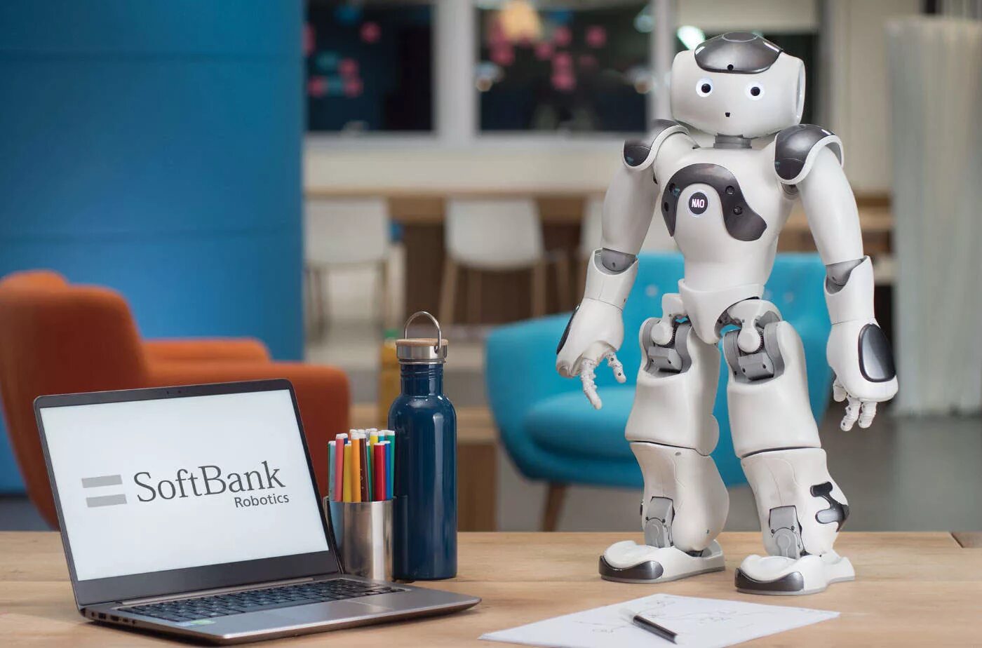 Включи роботы компании. Робот. Робот nao. SOFTBANK Robotics. SOFTBANK робототехника.