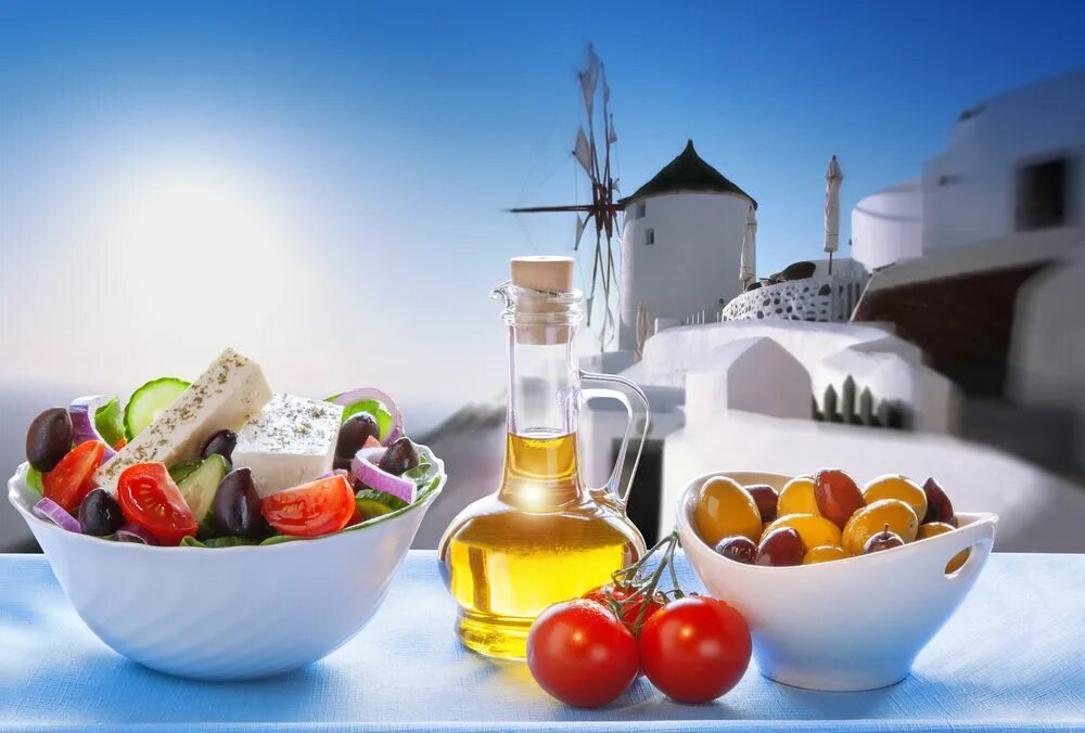 Остров сими фото. Средиземноморская кухня. Афины флаг и герб. Кухня греции. Греческая кухня мезе.