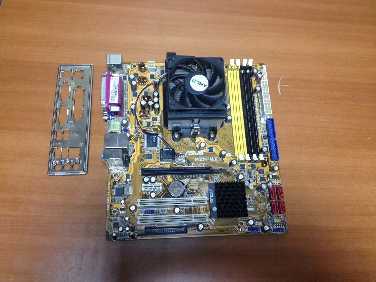 Asus m2n. ASUS m2n-MX.