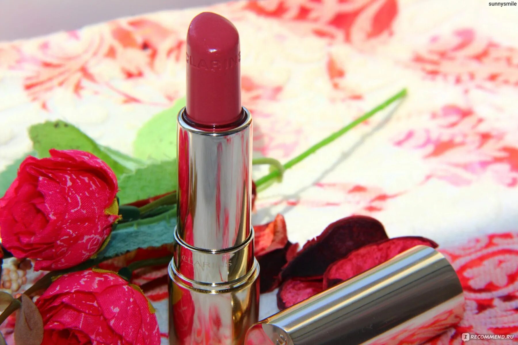 Помада для губ clarins. Clarins губная помада joli rouge 707. clarins joli rouge 707 petal pink. помада губная помада joli rouge 707. помада clarins 707.