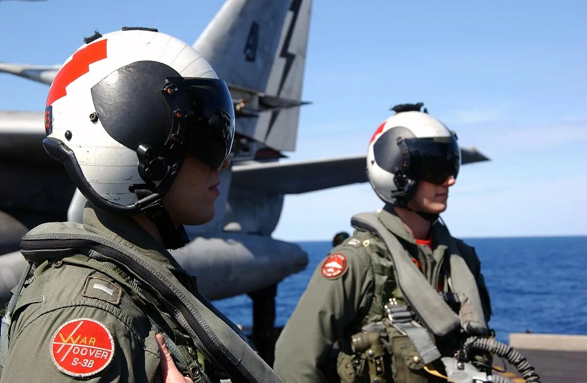 Marine corps. Современный солдат. Sam military. Captain of 1 division. Ричард дин андерсон звездные врата.