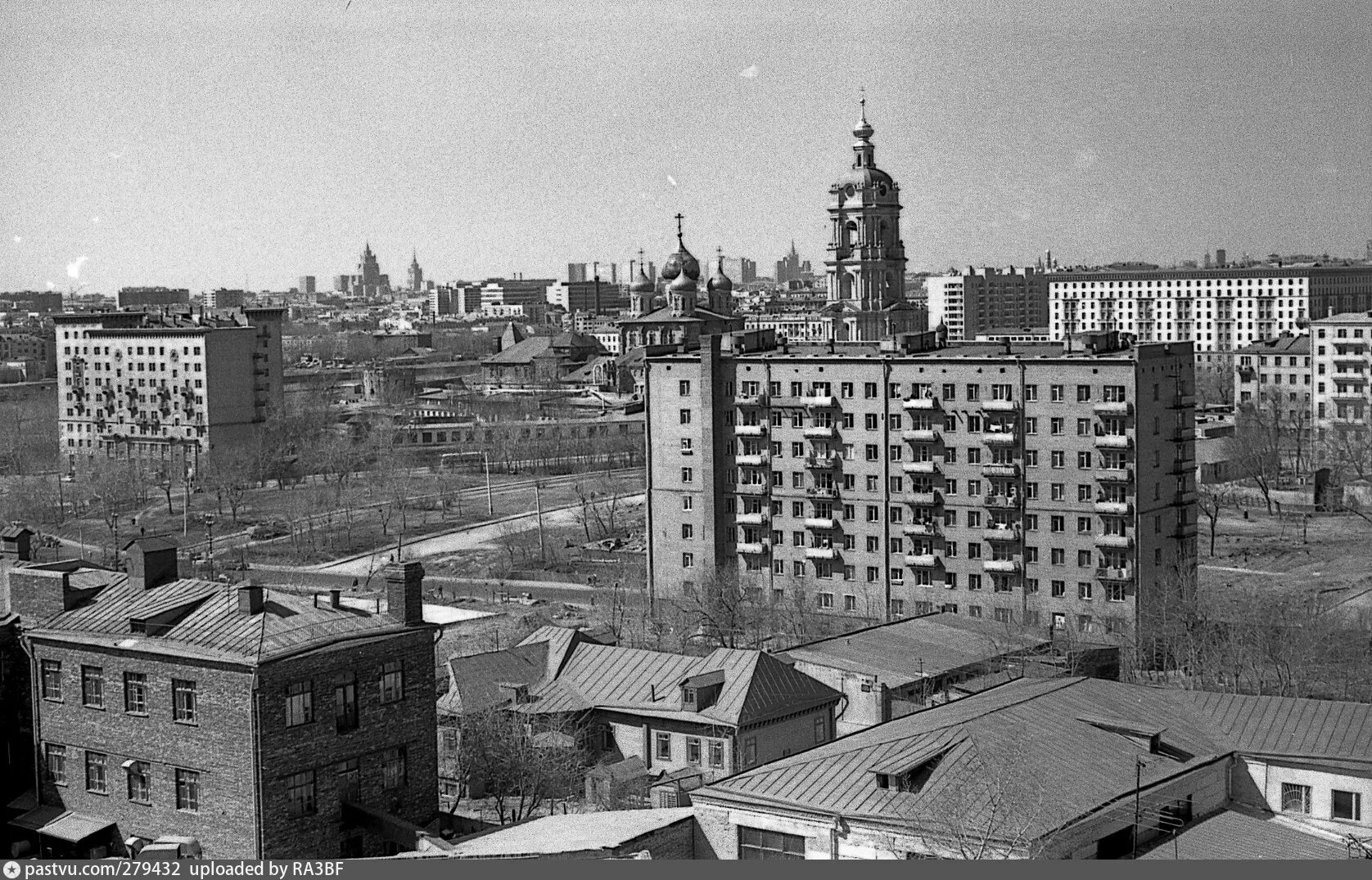 Г москва старые фото симоновский вал Строительство универмага Retro photos