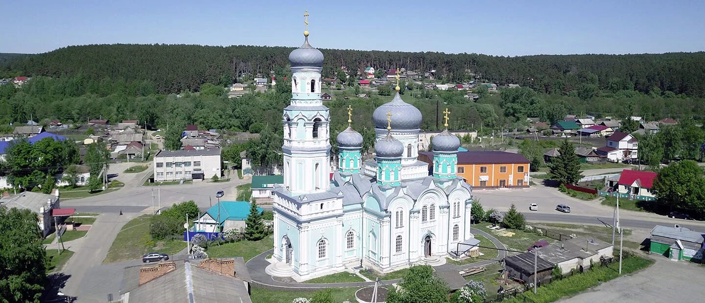 Храм Дмитрия Солунского Базарный Сызган. Храм Дмитрия Солунского Базарный Сызган Ульяновской области. Базарный Сызган Ульяновская область храм. Храм Дмитрия Солунского Ульяновская область. П базарный сызган