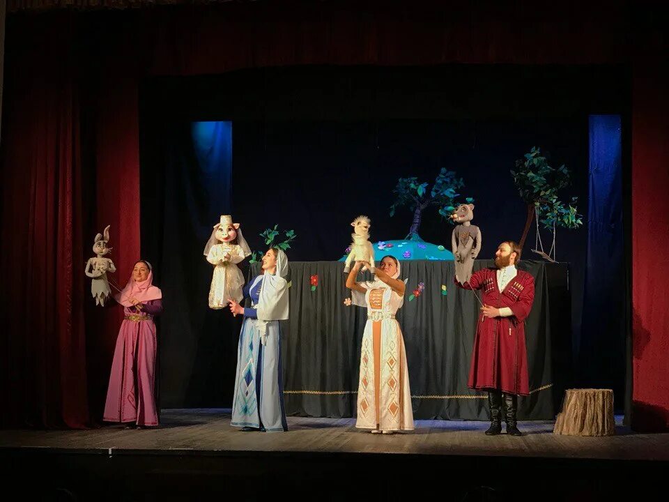 детский кукольный театр саби владикавказ. кукольный театр владикавказ. кукольный театр владикавказ. театр саби владикавказ. б вахтангова владикавказ.