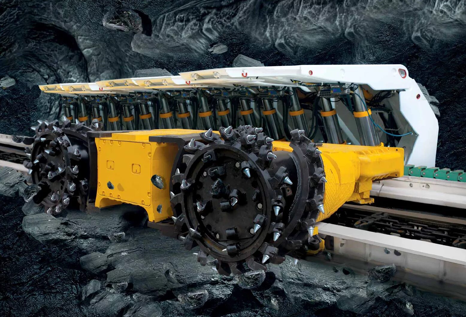 Добыча машиностроения. Проходческий комбайн Sandvik mf420. Очистной комбайн Айкхофф SL 900. Очистной комбайн KSW-880. Очистной комбайн УКД-400.