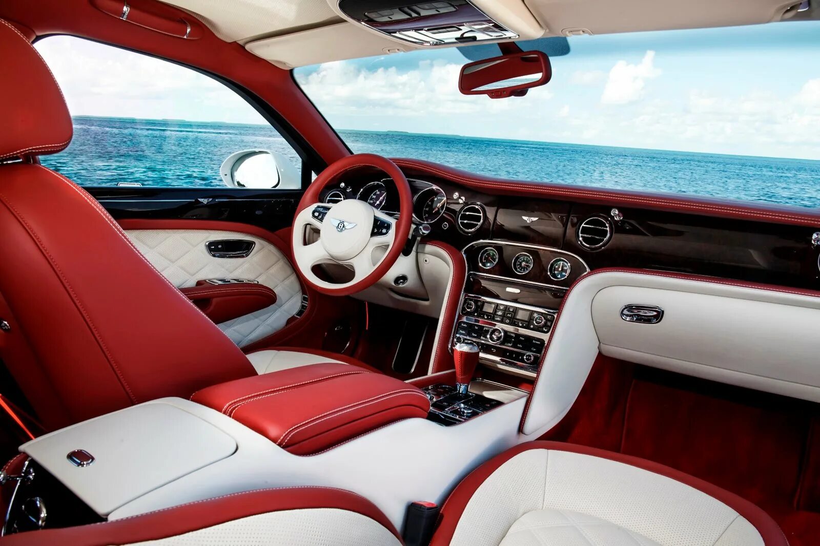 Как выглядит салон внутри. Bentley mulsanne interior. bentley mulsanne 2017 салон. bentley mulsanne speed салон. bentley mulsanne 2025 interior.