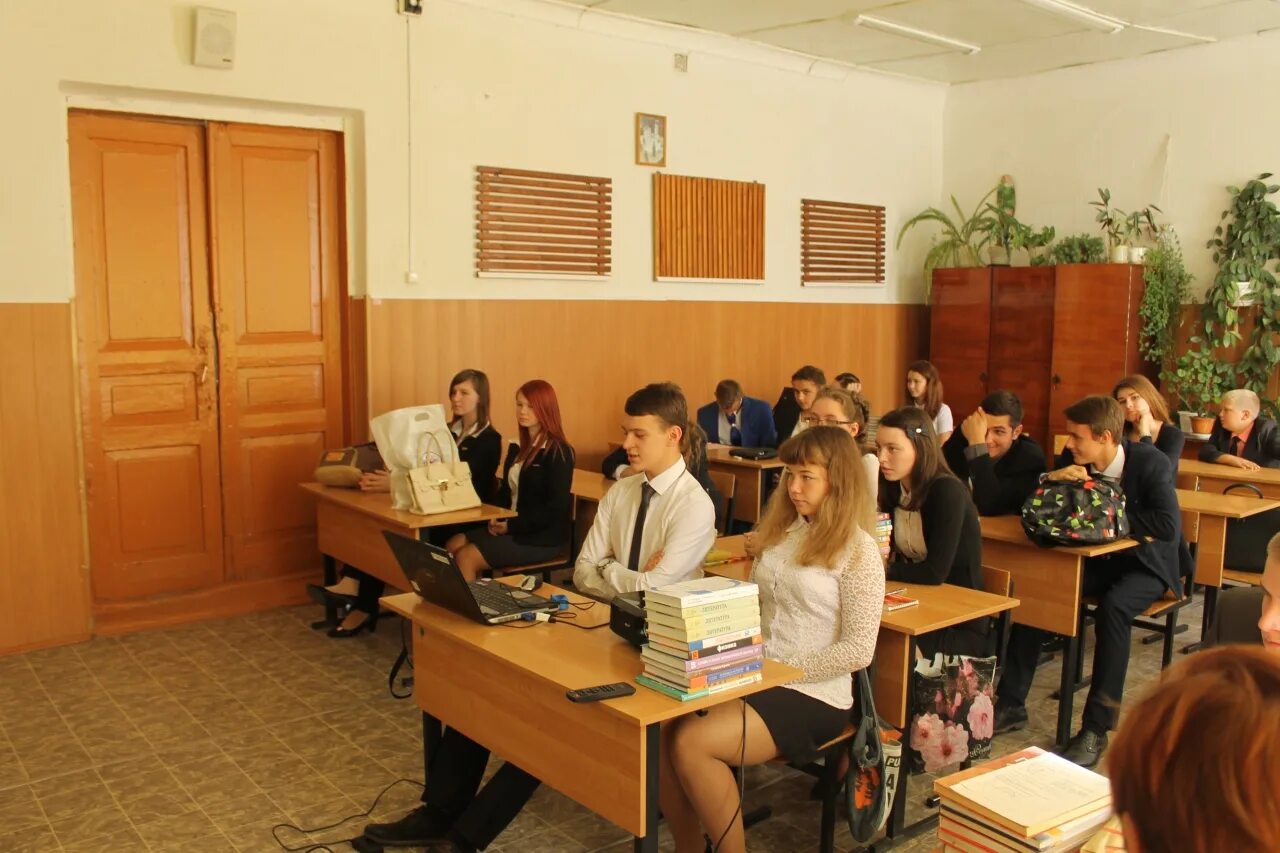 ясногорск школа 2. школа 2 ясногорск. моу цо 2 ясногорск. школа 2 ясногорск. рисунки 1 школы в ясногорске.