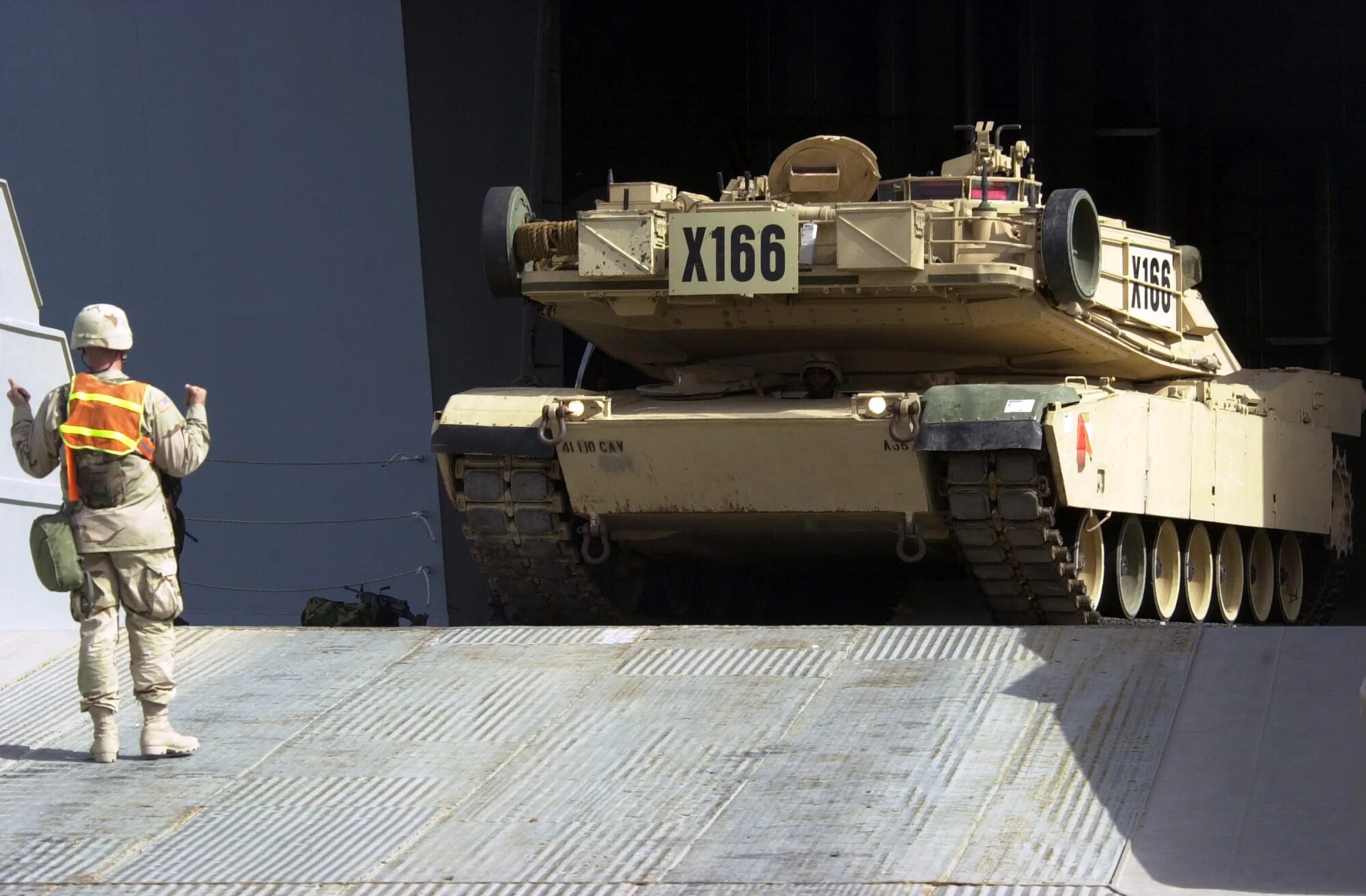 Абрамс в верхней пышме. М1 абрамс. m1a2 abrams в ираке. m1 abrams башня. m1 abrams в ираке.