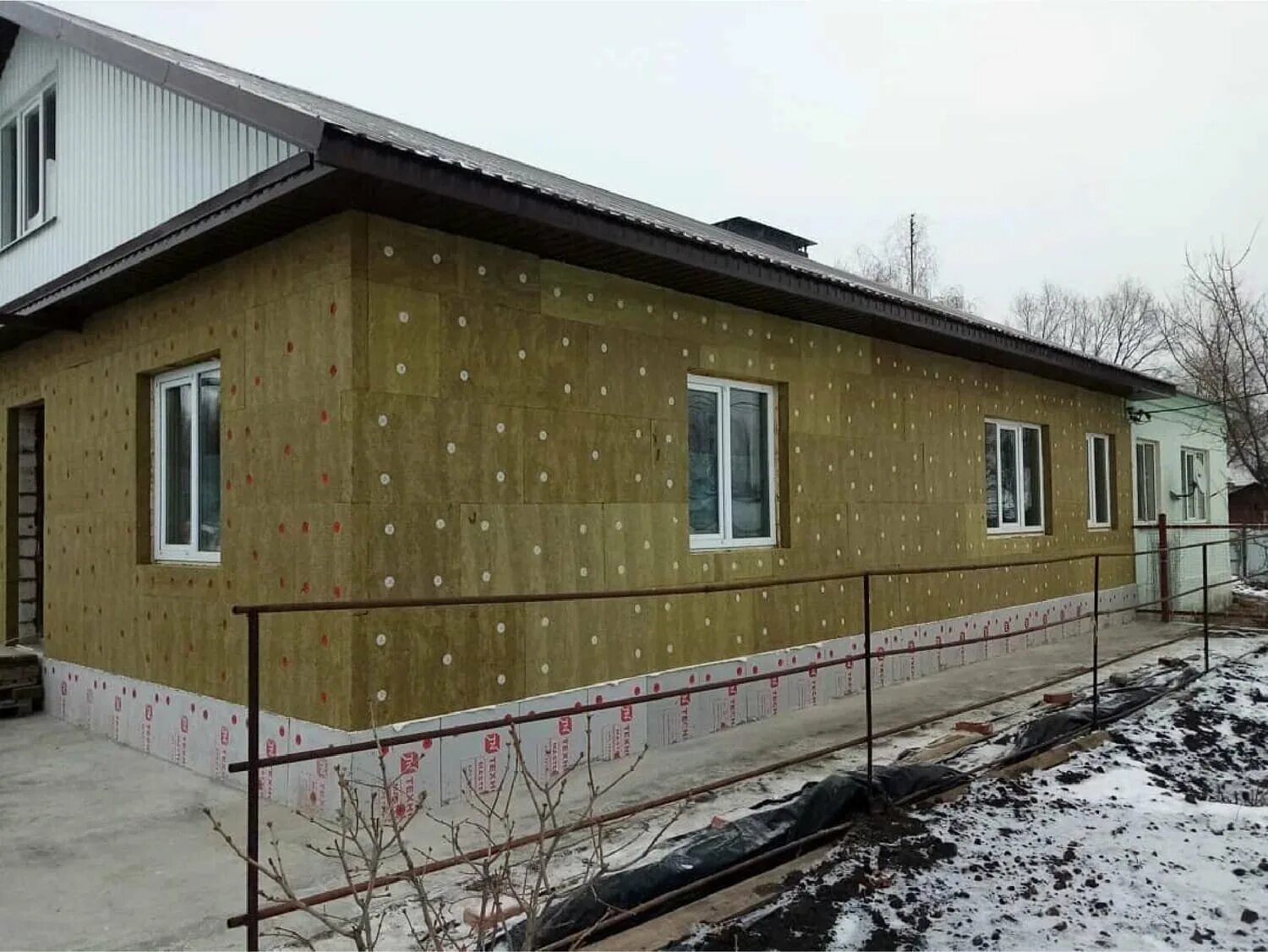 дом из утепленных панелей. дом из утепленных панелей. сэндвич панели метал осп. дом из утепленных панелей. сип панель осп.