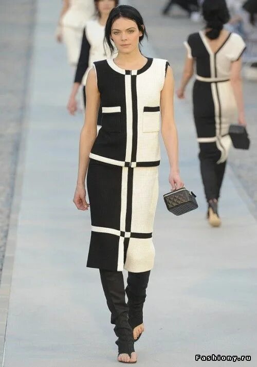 Chanel couture Fall 2014 (J'adore la superficialité!) Runway fashion, Couture, C