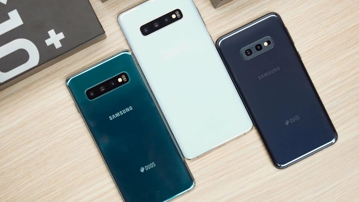 Какие платформы выпускает самсунг. Samsung 10 series