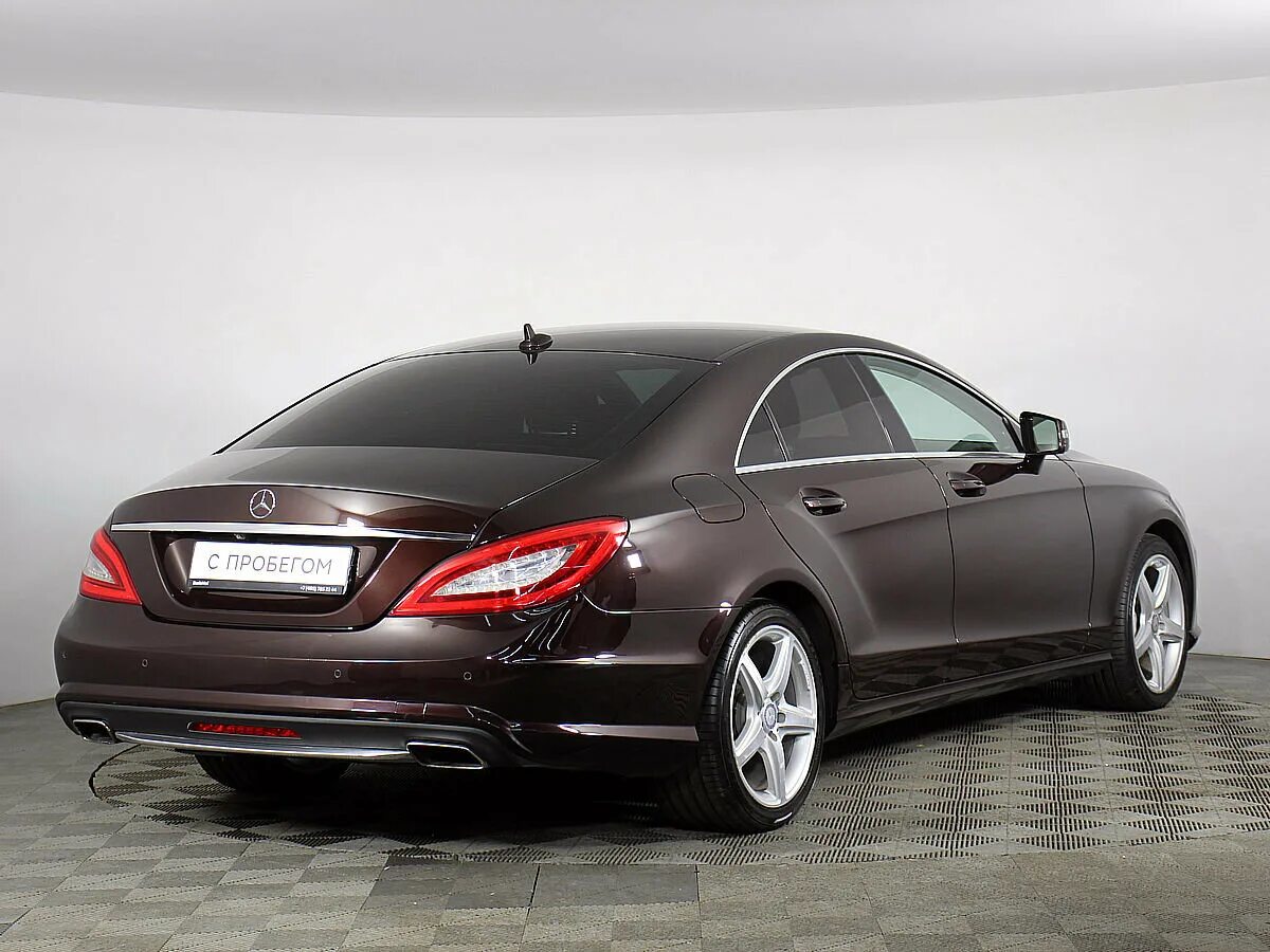 File:Mercedes-Benz CLS 350 BlueEFFICIENCY Edition 1 (C 218) - Frontansicht (1), 