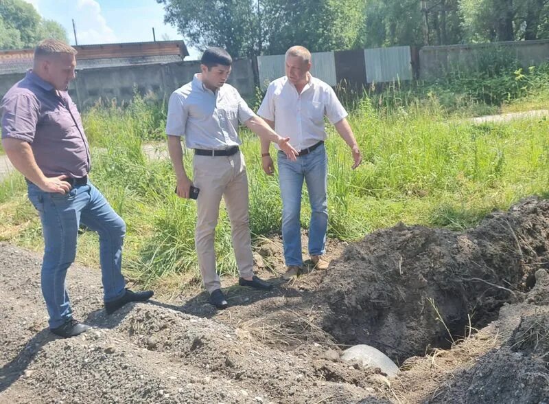 ооо тд брянский картон белые берега. белобережский детский санаторий брянск. белые берега озеро. белые берега брянская область. директор мебельград брянск.