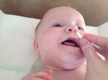 У новорожденного заложен нос но нет соплей